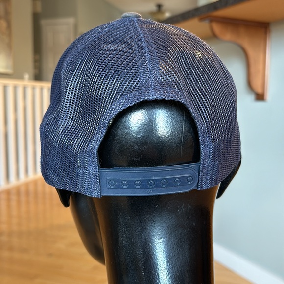 IB Yupoong Classics™ Snapback Cap - Picture 3 of 4